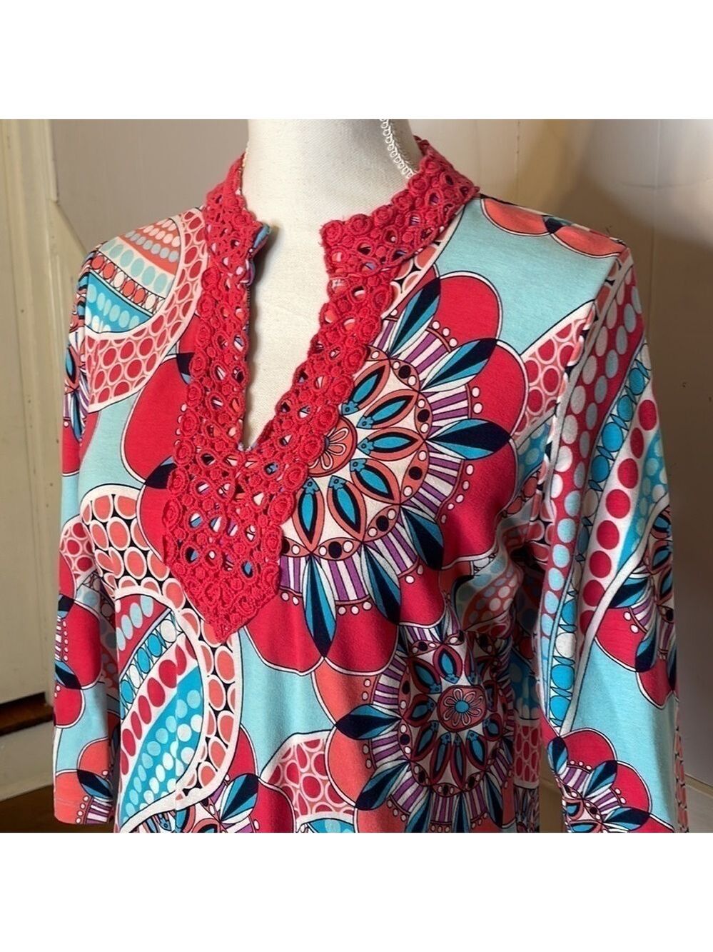 CROWN & IVY CURVY RETRO CROCHET KNIT SHIFT LONG 3/4 SLEEVE DRESS SIZE XS - Picture 3 of 15